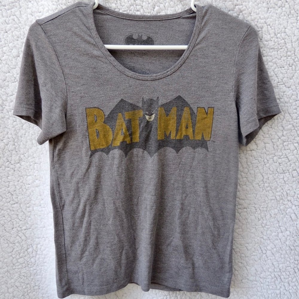 Batman Gray, Black, & Yellow Short Sleeve Shirt Super Soft